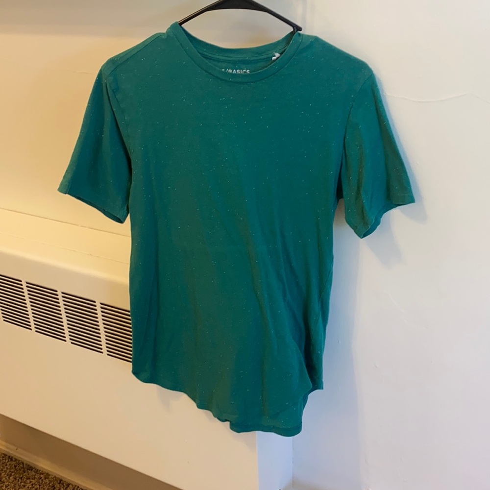 Scallop tee